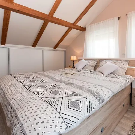 Bella Vista * Kastav