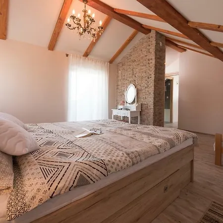 Bella Vista * Kastav